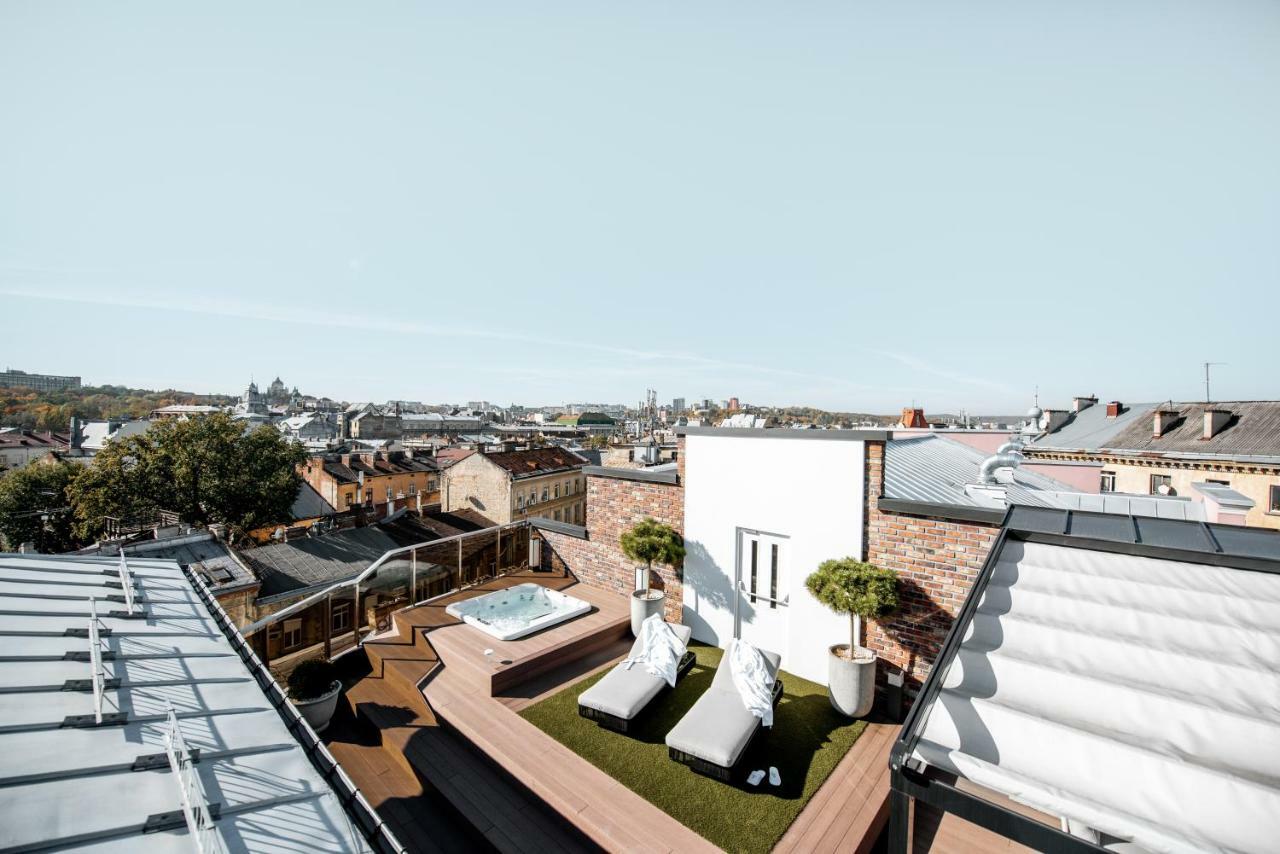 Grand Hotel Lviv Casino & Spa Εξωτερικό φωτογραφία Rooftop garden